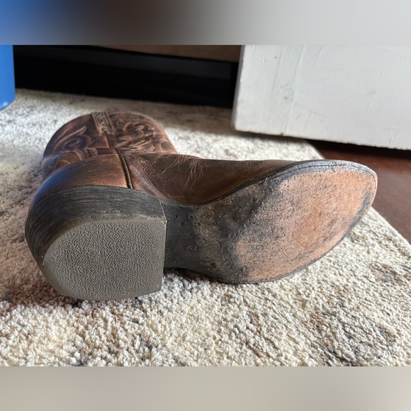 Ariat Brown Leather Cowboy Boots - Picture 8 of 11